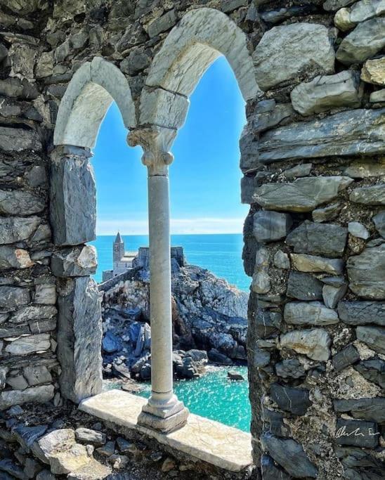 شقة La Terrazza Sul Golfo Dei Poeti Con Vista Mare Pitelli المظهر الخارجي الصورة
