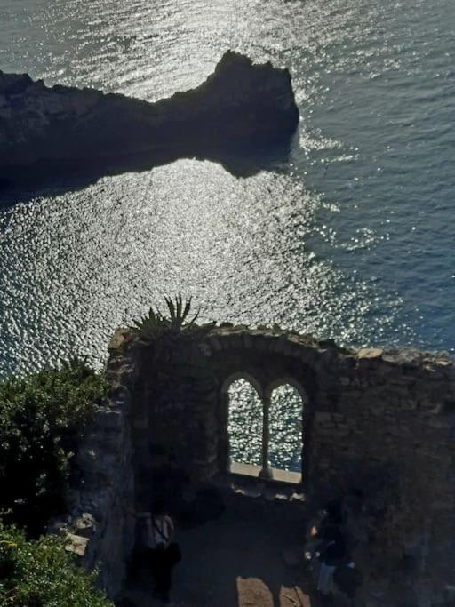 شقة La Terrazza Sul Golfo Dei Poeti Con Vista Mare Pitelli المظهر الخارجي الصورة