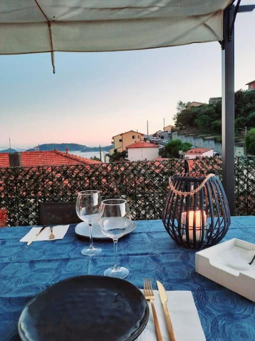 شقة La Terrazza Sul Golfo Dei Poeti Con Vista Mare Pitelli المظهر الخارجي الصورة
